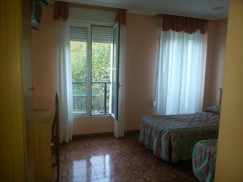 Sobron Hotel Durtzi מראה חיצוני תמונה