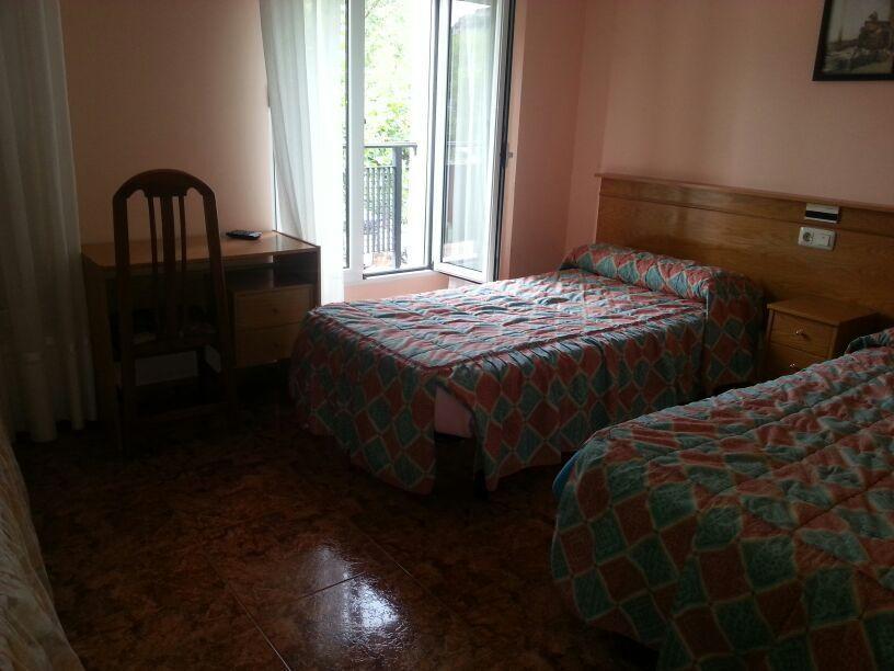 Sobron Hotel Durtzi מראה חיצוני תמונה